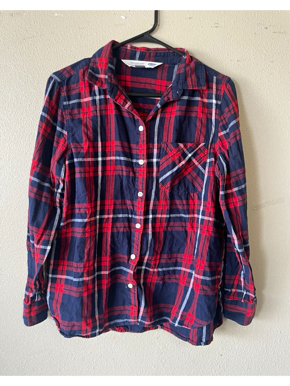 Old Navy The Classic Shirt women L Red Navy White Plaid Flannel Cotton Button-Up